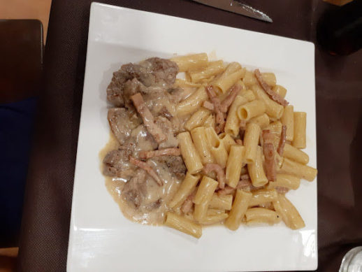 Carne y pasta en Tarragona